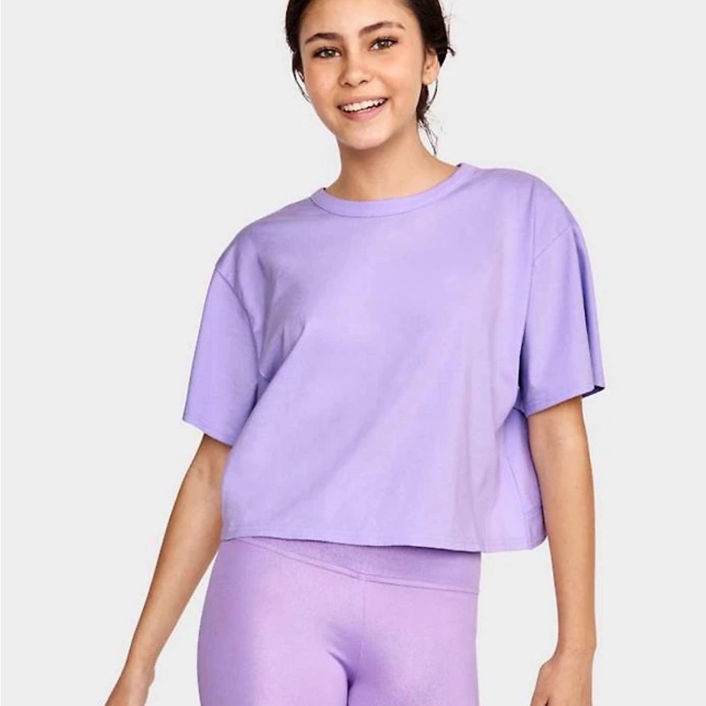 Sugar & Jade Lilac Cutout Back Crop Top Size M Purple Short Sleeve Boutique Tee